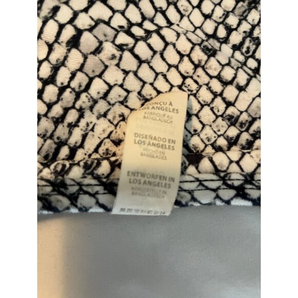 Balance Collection Women's Activewear Top Large Black White Snake Print - Picture 6 of 6